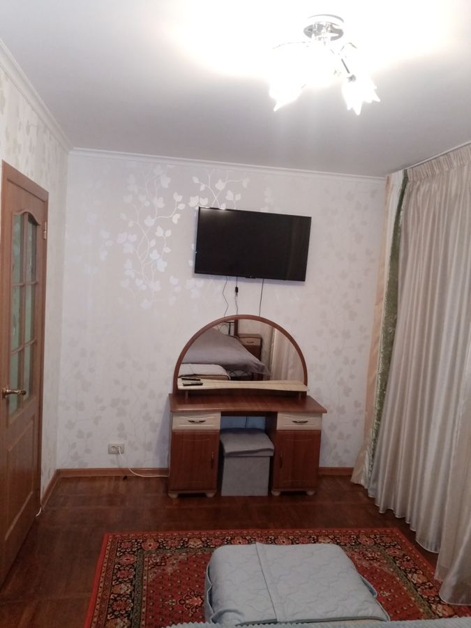 3к квартира Феодосия центр