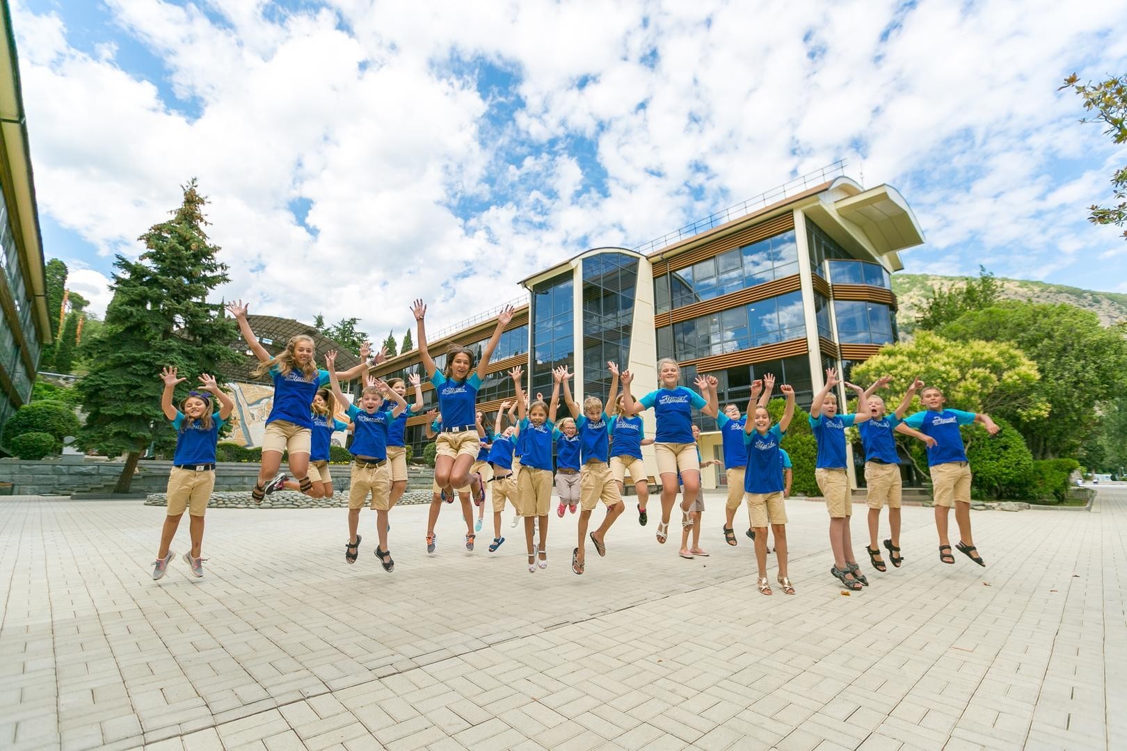 Артек — вид на лагерь