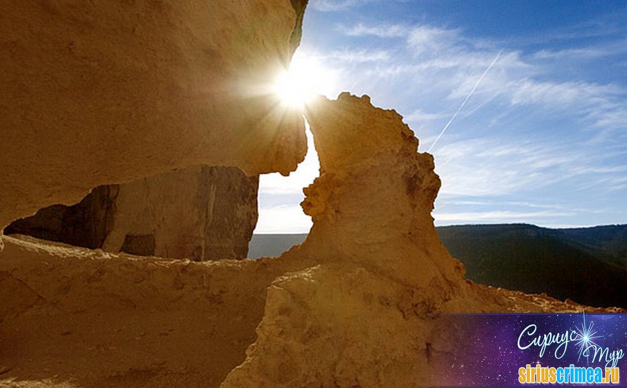 Качи-Кальон - скала в форме корабля