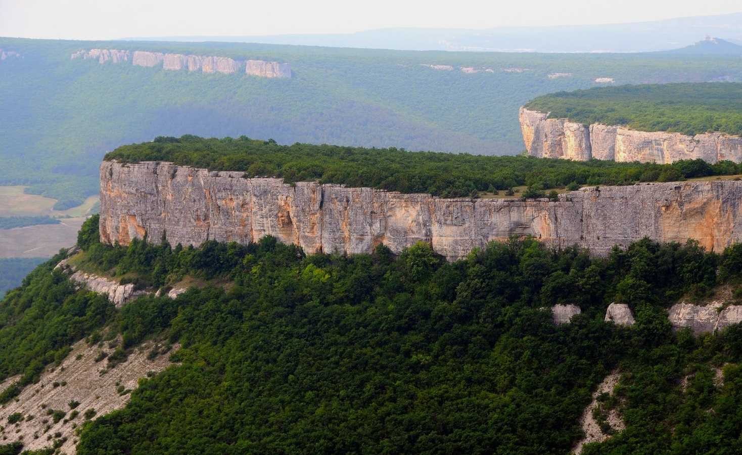 Скала Кыз-Кермен