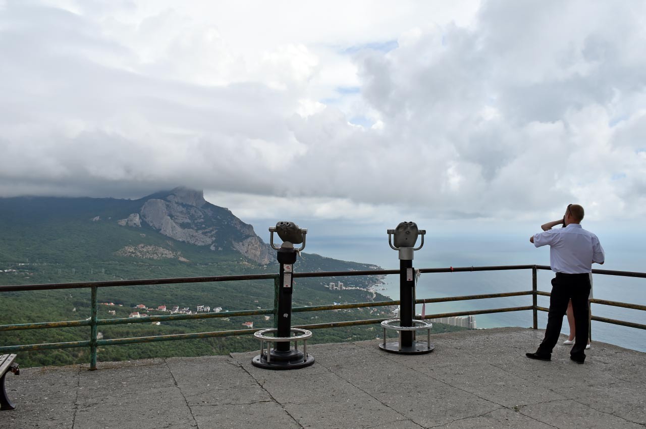 Ласпинский перевал — горная дорога со смотровыми площадками и видом на море