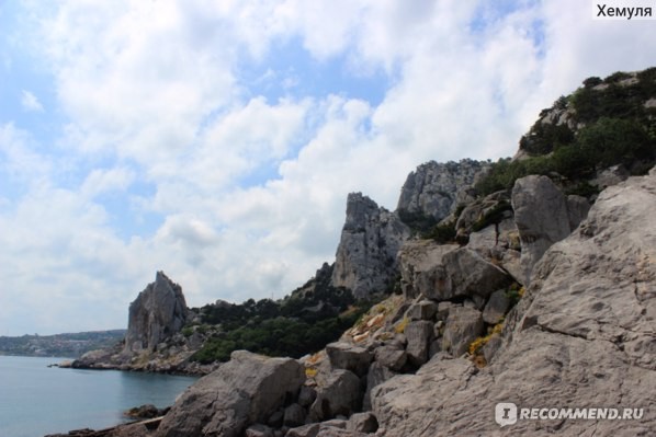Скала Дива в Симеизе — живописная скала в море у подножия горы Кошка